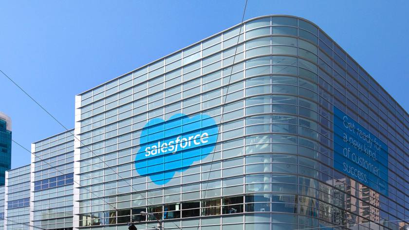 salesforce-brand-application-logo-signage-moscone